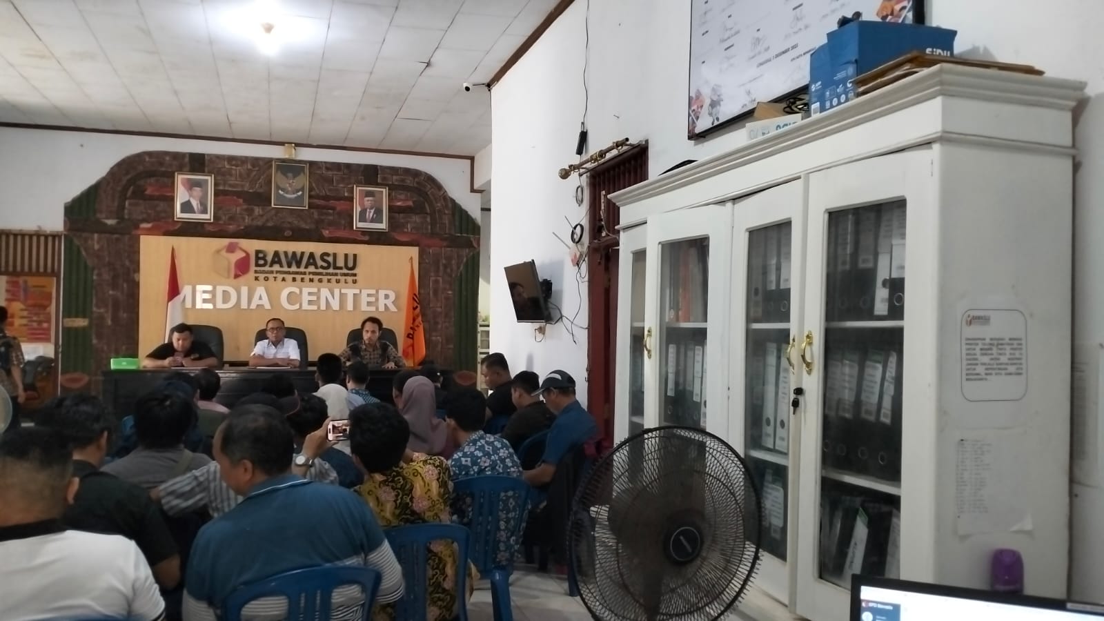 Hadapi tahapan Verfak Dukungan Perseorangan, Bawaslu Kota Bengkulu Rakor dengan Panwaslucam Se-Kota Bengkulu