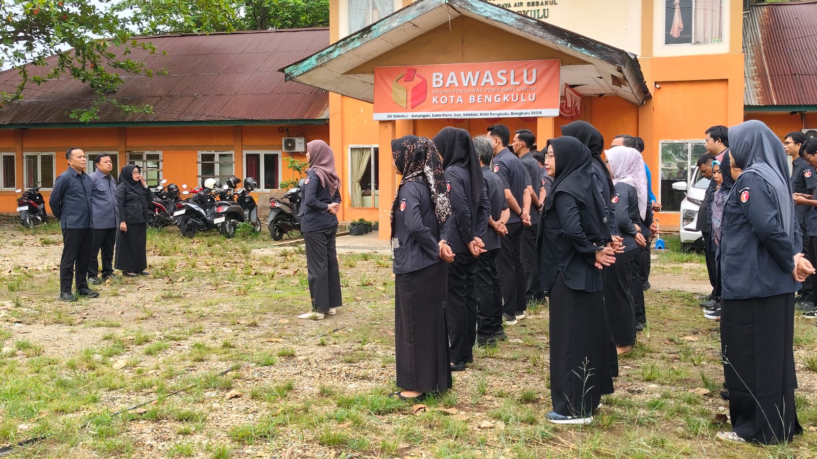 Apel Pagi Jajaran Bawaslu Kota Bengkulu.