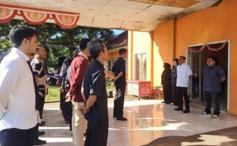 Ketua Bawaslu Kota Bengkulu Rahmat Hidayat Memimpin Pelaksanaan Apel Pagi. Senin (15/9/25)