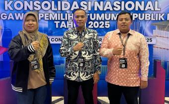 Pimpinan Bawaslu Kota Menghadiri Konsolnas Penguatan Kelembagaan Tingkat Nasional 