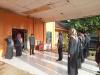 Kordiv PPPS Ahmad Maskuri memimpin apel pagi jajaran pengawas Bawaslu Kota Bengkulu. Senin (11/5/26)